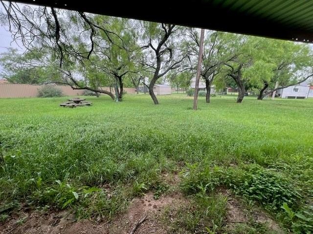 Single Family 4BR 2BA - 817 Tanglewood Drive, Clyde, TX