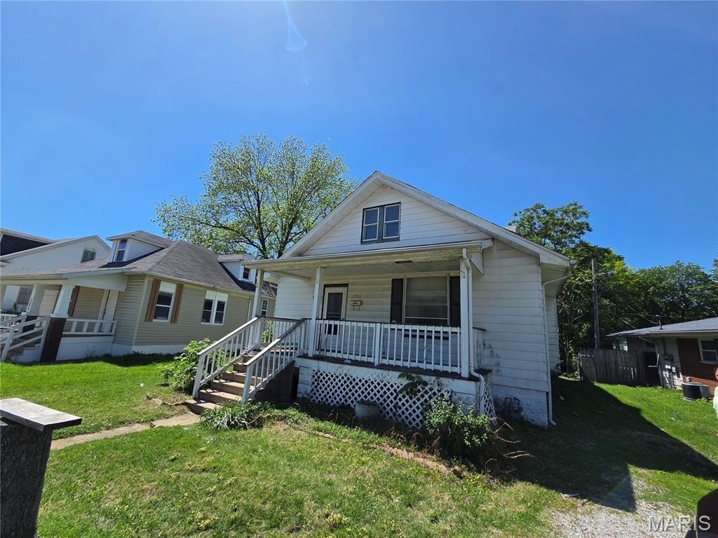 Single Family 3BR 1BA - 2900 W Main Street, Belleville, IL