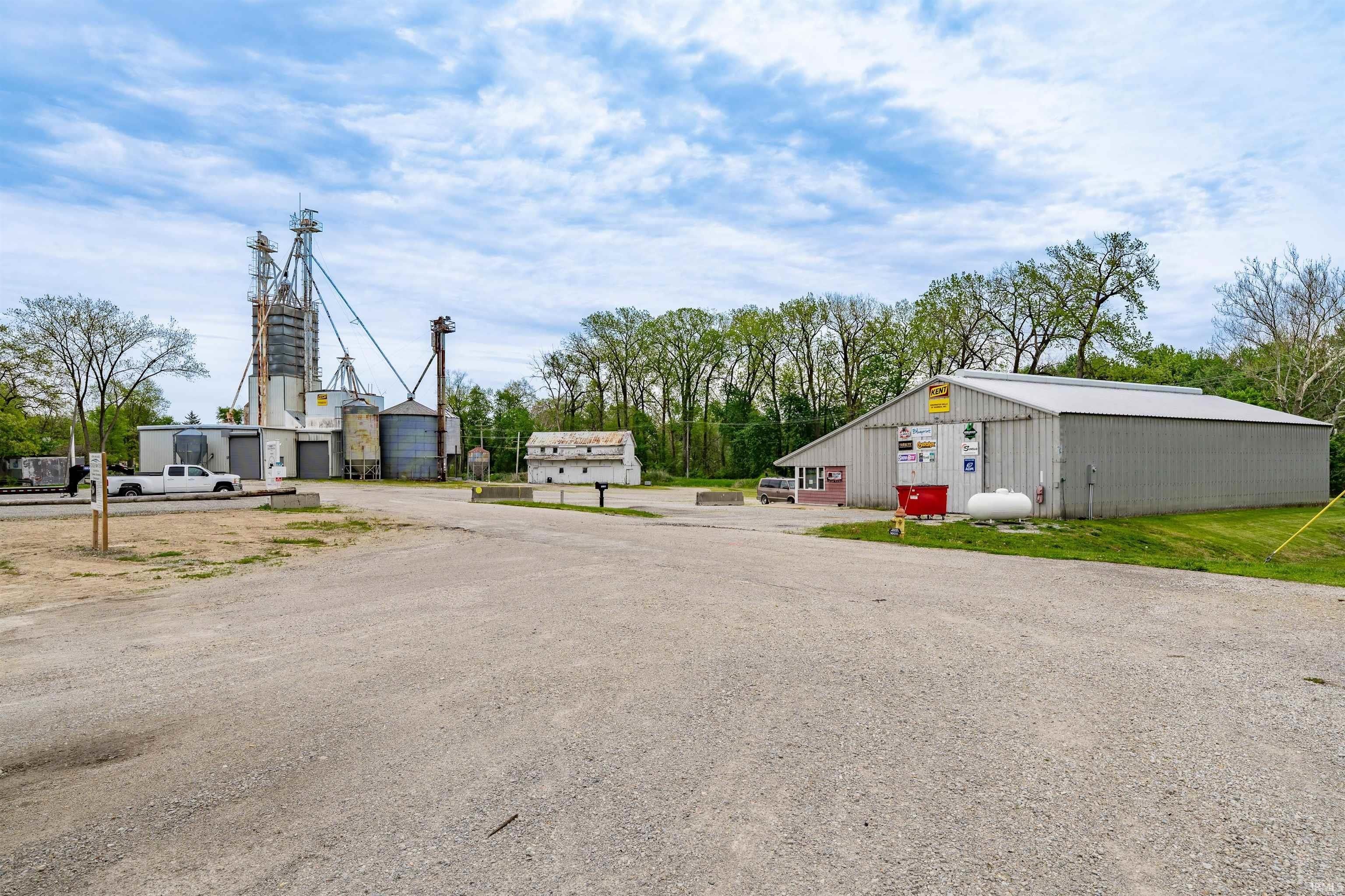 Plots and Land - 10199 S Wayne Road, Warren, IN