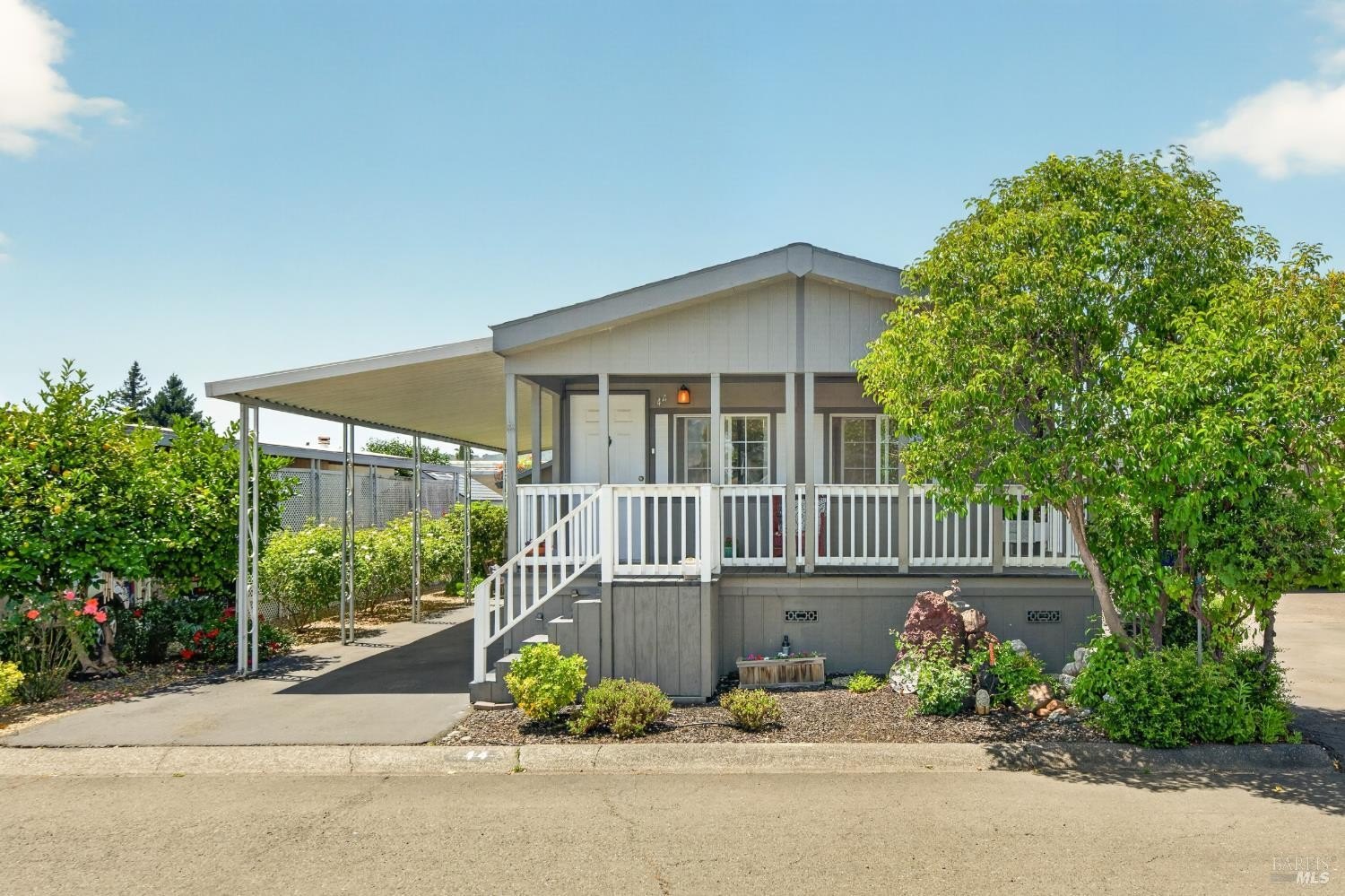 Manufactured Housing 2BR 2BA - 44 Hacienda Drive, Napa, CA