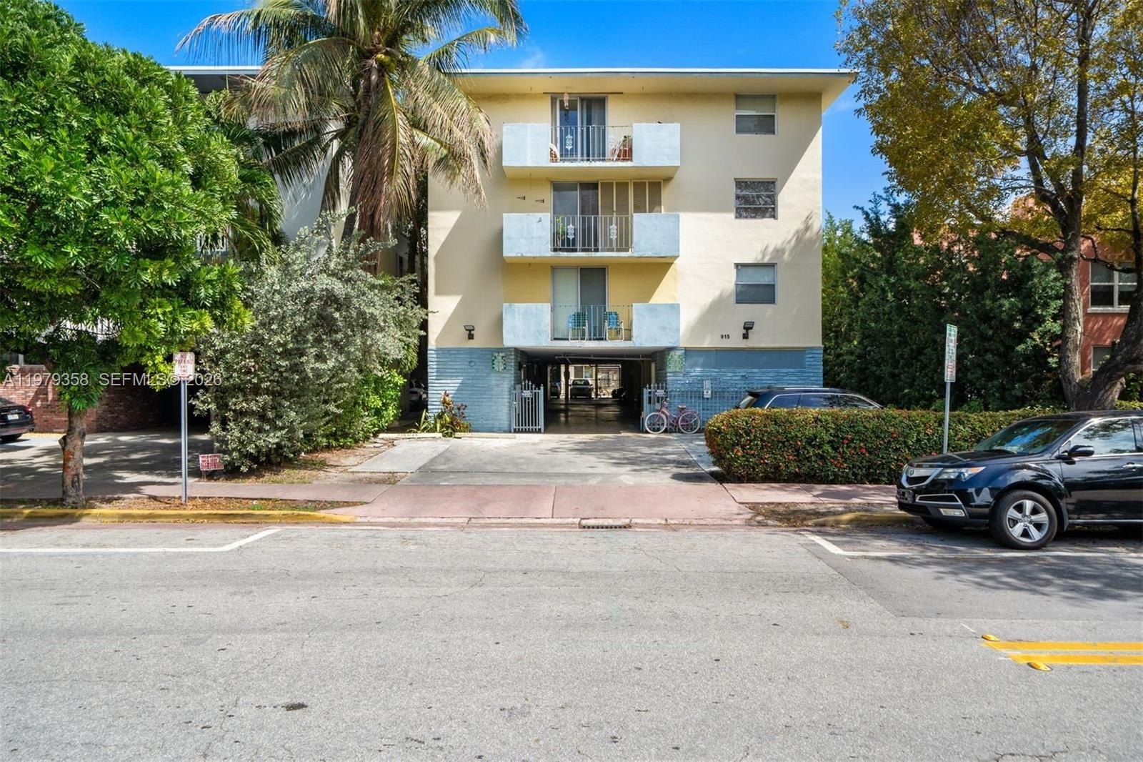 Condo 1BR 1BA - 915 Jefferson Ave, Miami Beach, FL