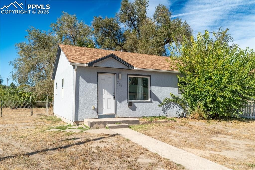 Single Family 2BR 1BA - 737 Arlen Avenue, Pueblo, CO