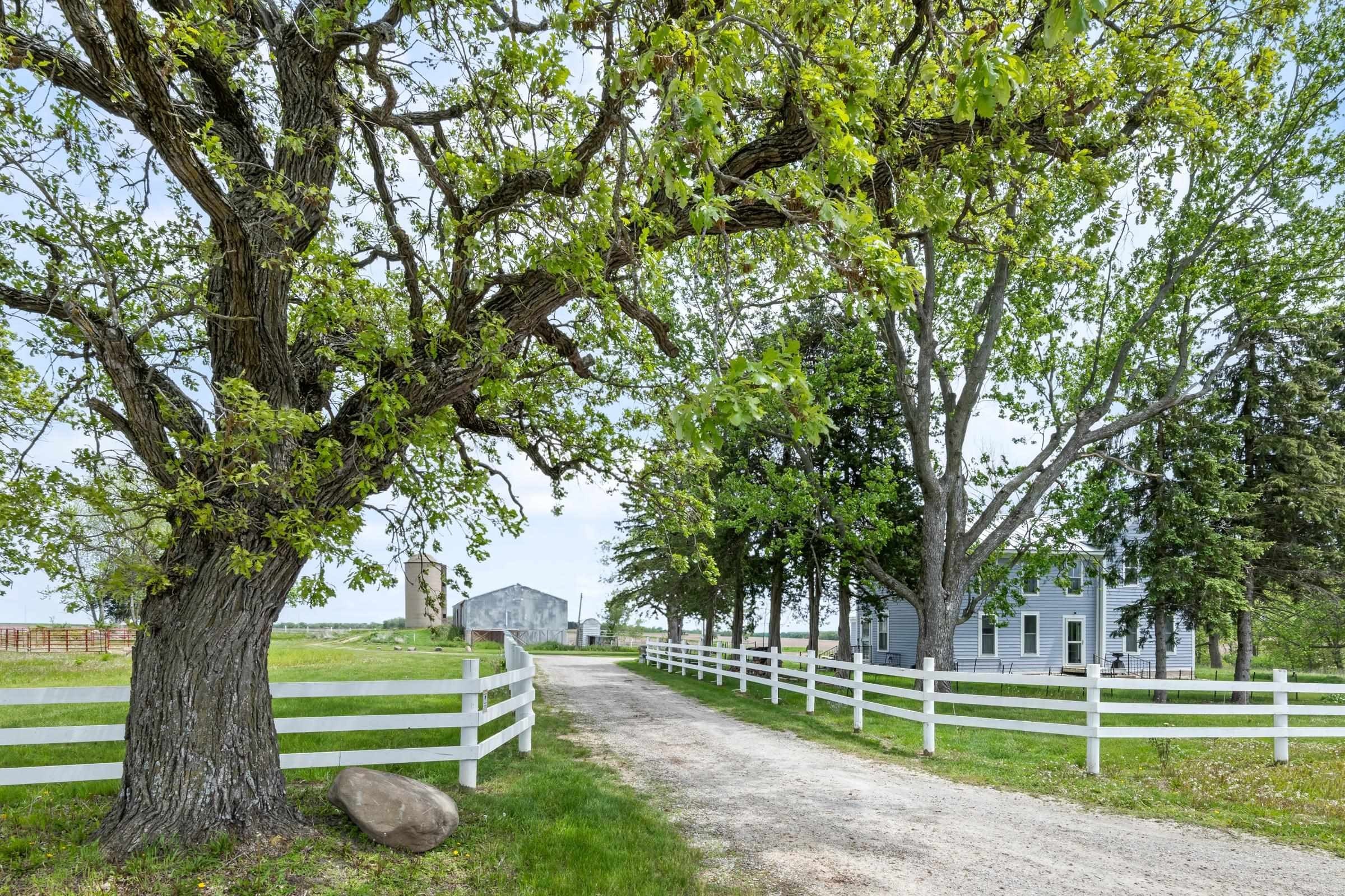 Single Family 4BR 2BA - N6924 Forest Ridge Road, Ripon, WI