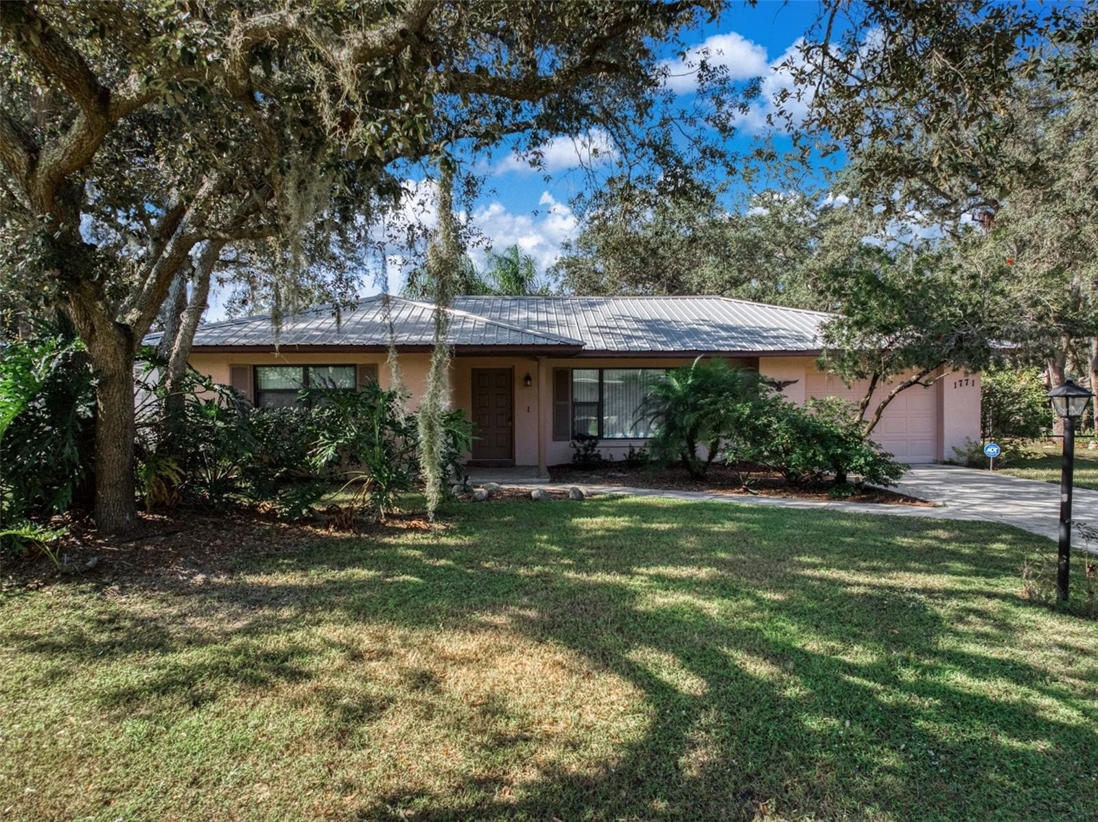 1771 1783 N TORRINGTON Rd  