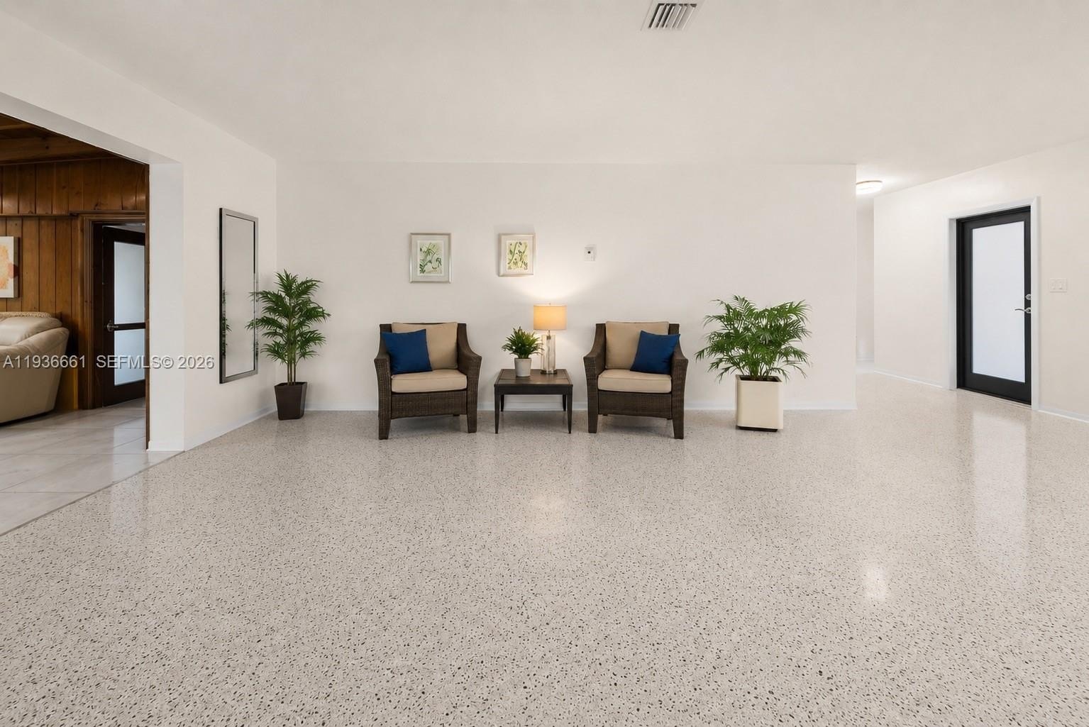 Single Family 3BR 2BA - 7517 Cutlass Ave, North Bay Village, FL