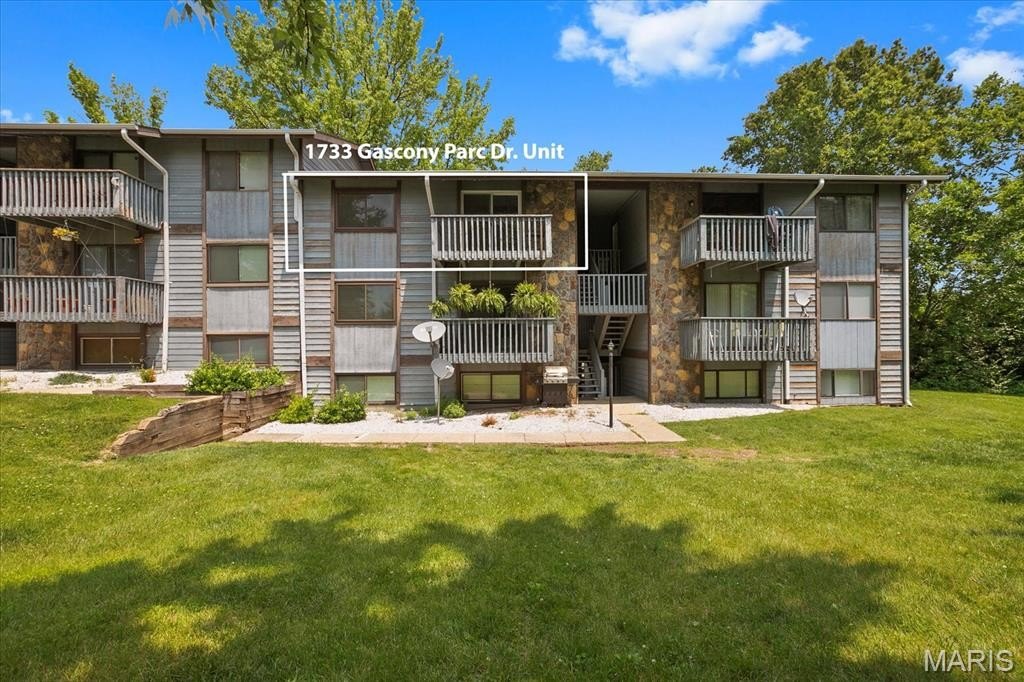 Condo 2BR 1BA - 1733 Gascony Parc Drive, Lake St Louis, MO